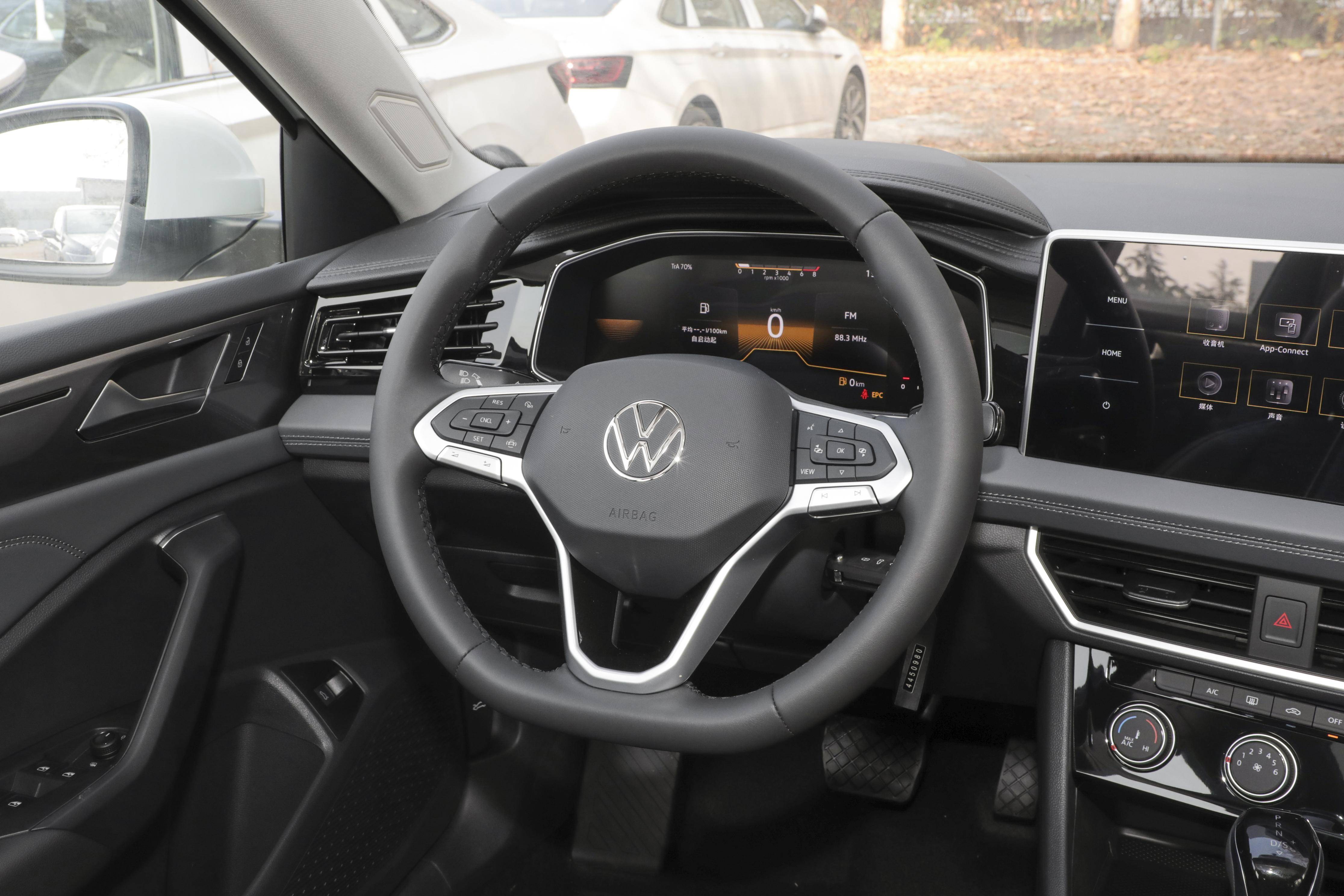 速腾汽车（速腾汽车钥匙电池怎么换）